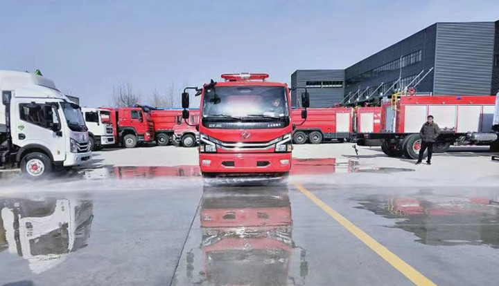 �|�L(f��ng)������5��ˮ����ĭ����܇�S���u(p��ng)�y(c��)